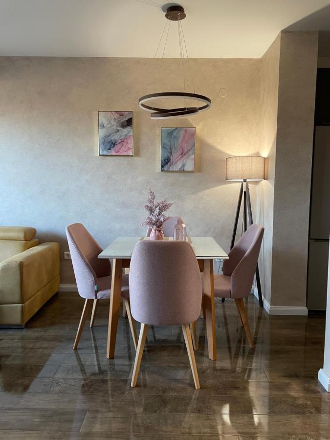 Roosevelt Apartment Szkopje Kültér fotó